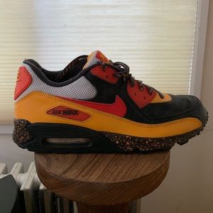 Nike Air Max Men’s Size 12 Orange and Black